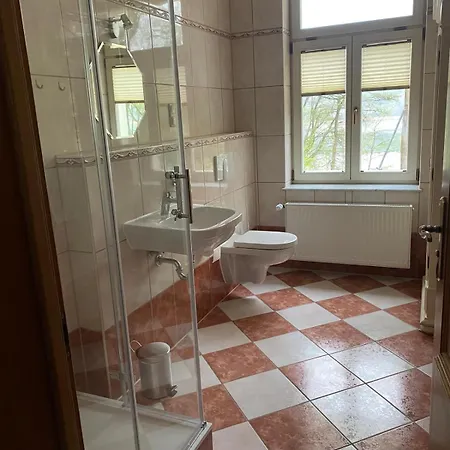 Zum Zenshaus Seeblick * لوشن